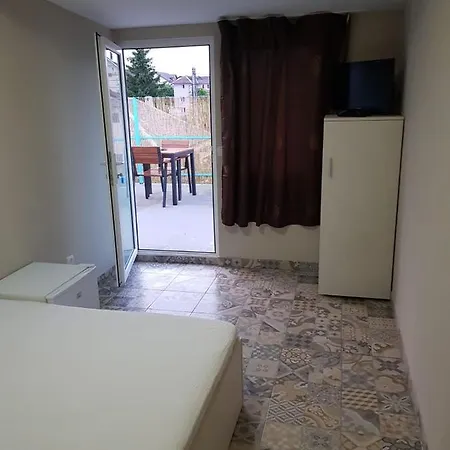 Guest house Pensiunea Amyrar Costinesti