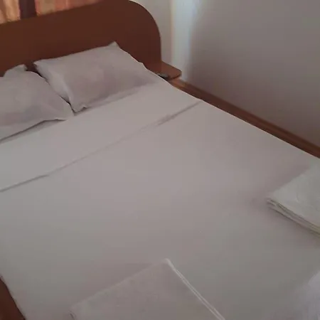 Vendégház Pensiunea Amyrar